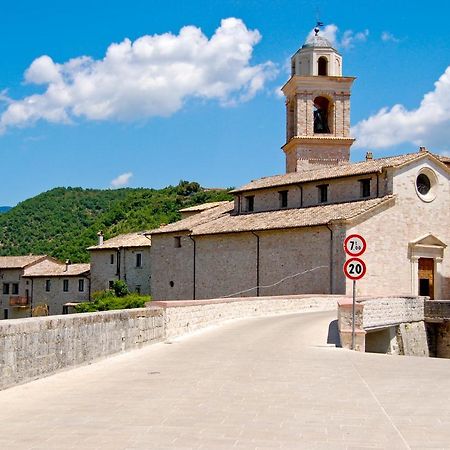 Le Fate Umbria Bed & Breakfast Sellano Exterior photo